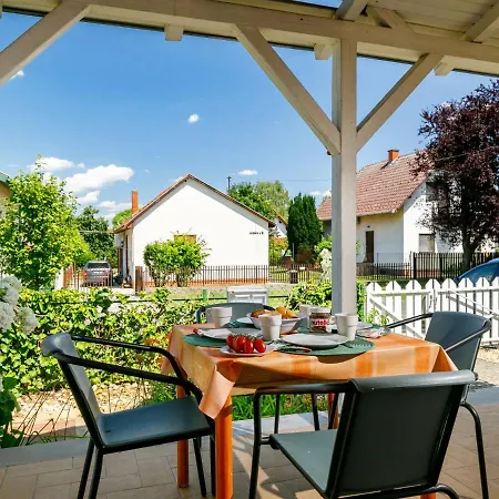 Jazmin By Interhome Holiday home Balatonszarszo